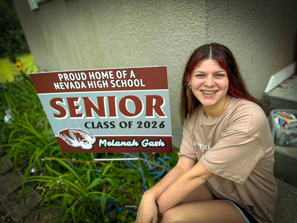 2027 SENIOR YARD SIGN